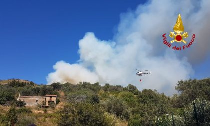 Incendio Monte Argentario, evacuate famiglie per precauzione