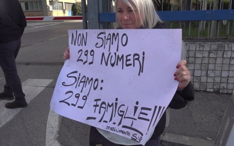 Beko chiude definitivamente i cancelli dello stabilimento di via Toselli