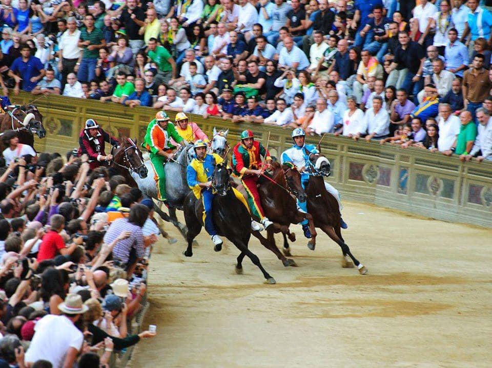 Corteo Storico del Palio di Siena: conferenze per riscoprire la tradizione