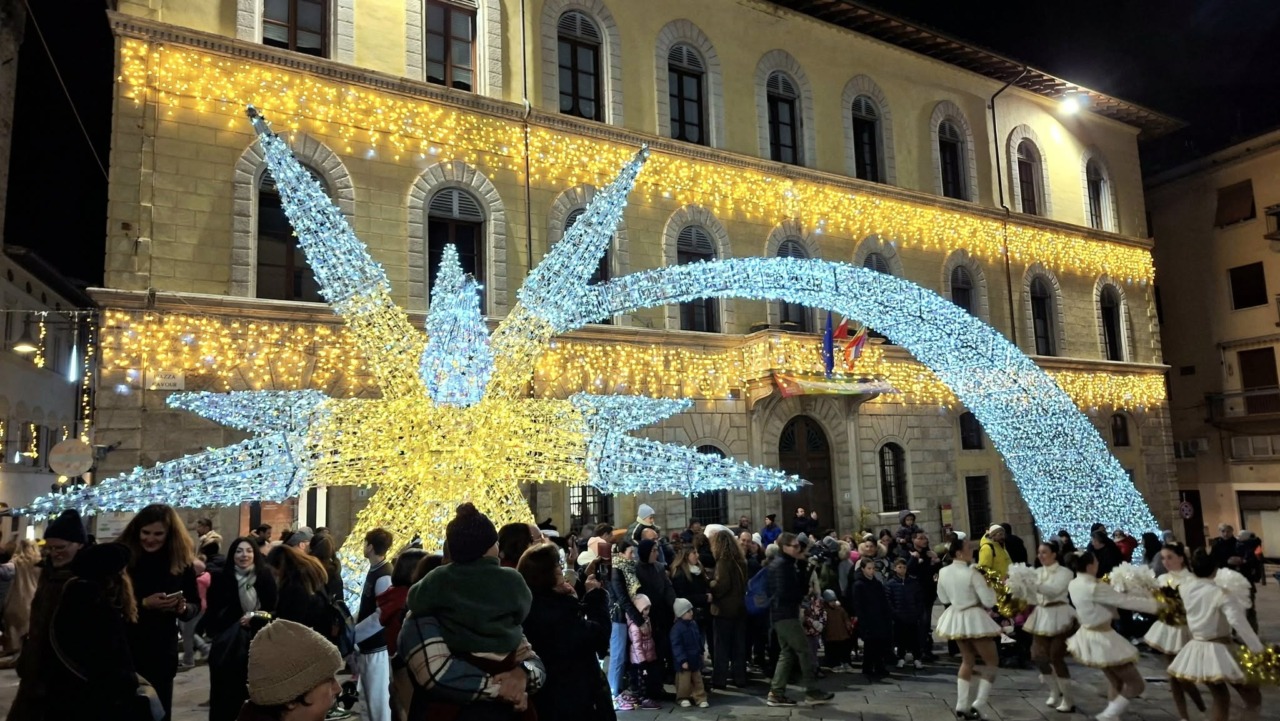 Natale a Poggibonsi: Mercatini, Chocolate Parade e Spettacoli il 20 e 21 Dicembre