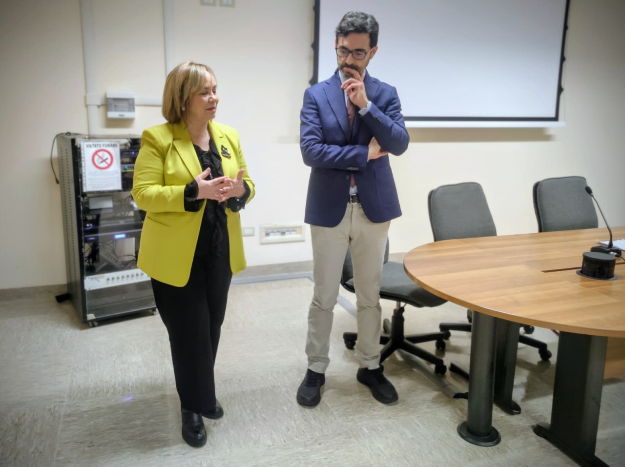 Due poltrone per prelievi ed un ecografo portatile all’ospedale di Campostaggia