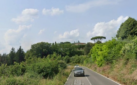 Potature in strada Chiantigiana: chiusure e variazioni nella circolazione a Siena